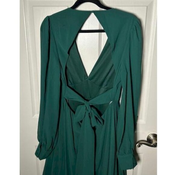 Talk About Divine Hunter Green Long Sleeve Backless Maxi Dress Size XS New NWT - Picture 5 of 6
